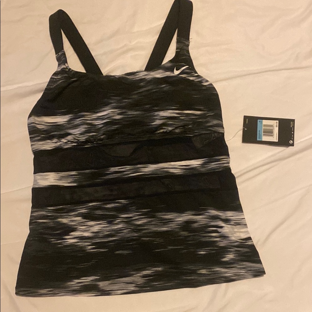 Nike Black and Gray Fitted Sleeveless Tank Top
